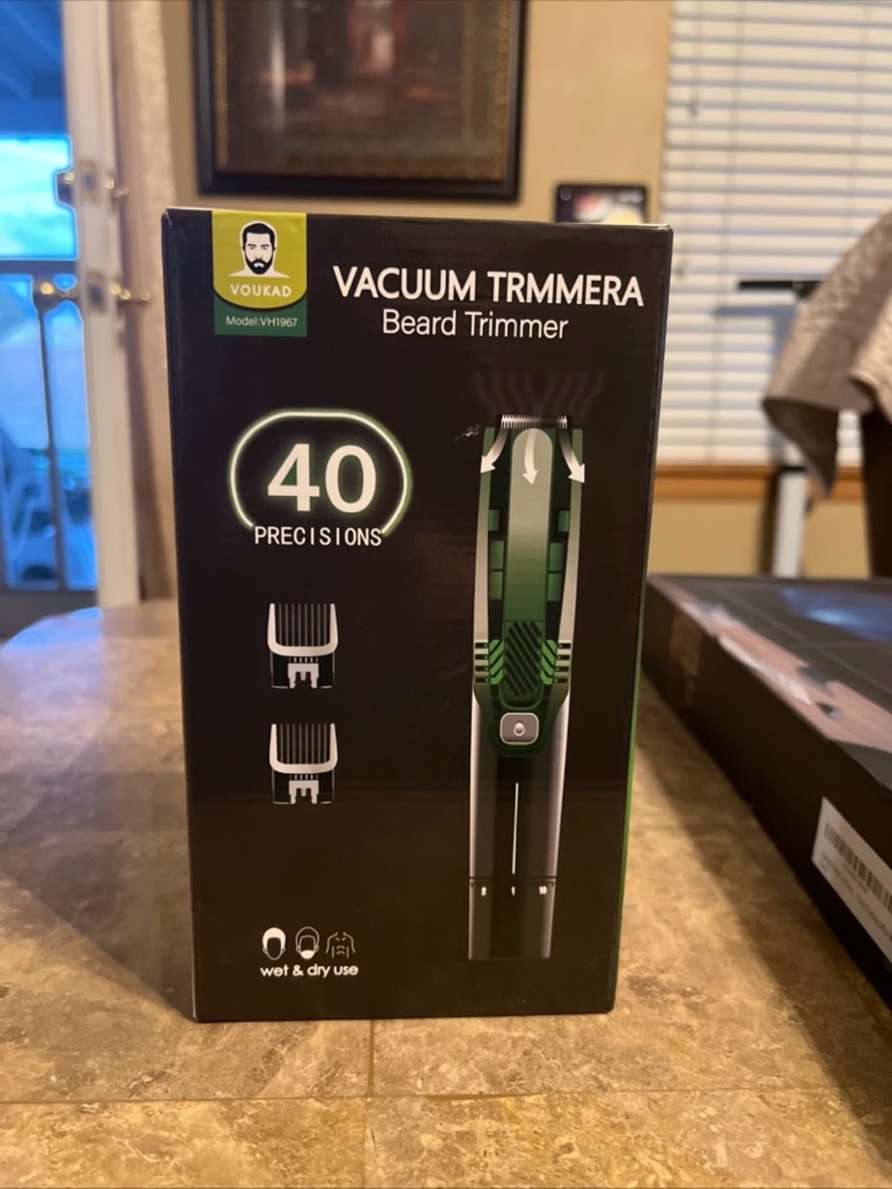 Green & Black Vacuum Trimmer Beard Trimmer